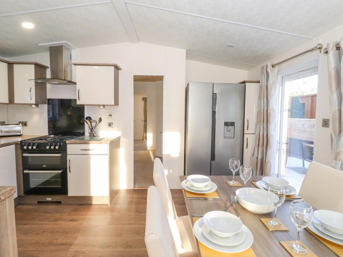 Cygnus Villa Morpeth Exterior photo